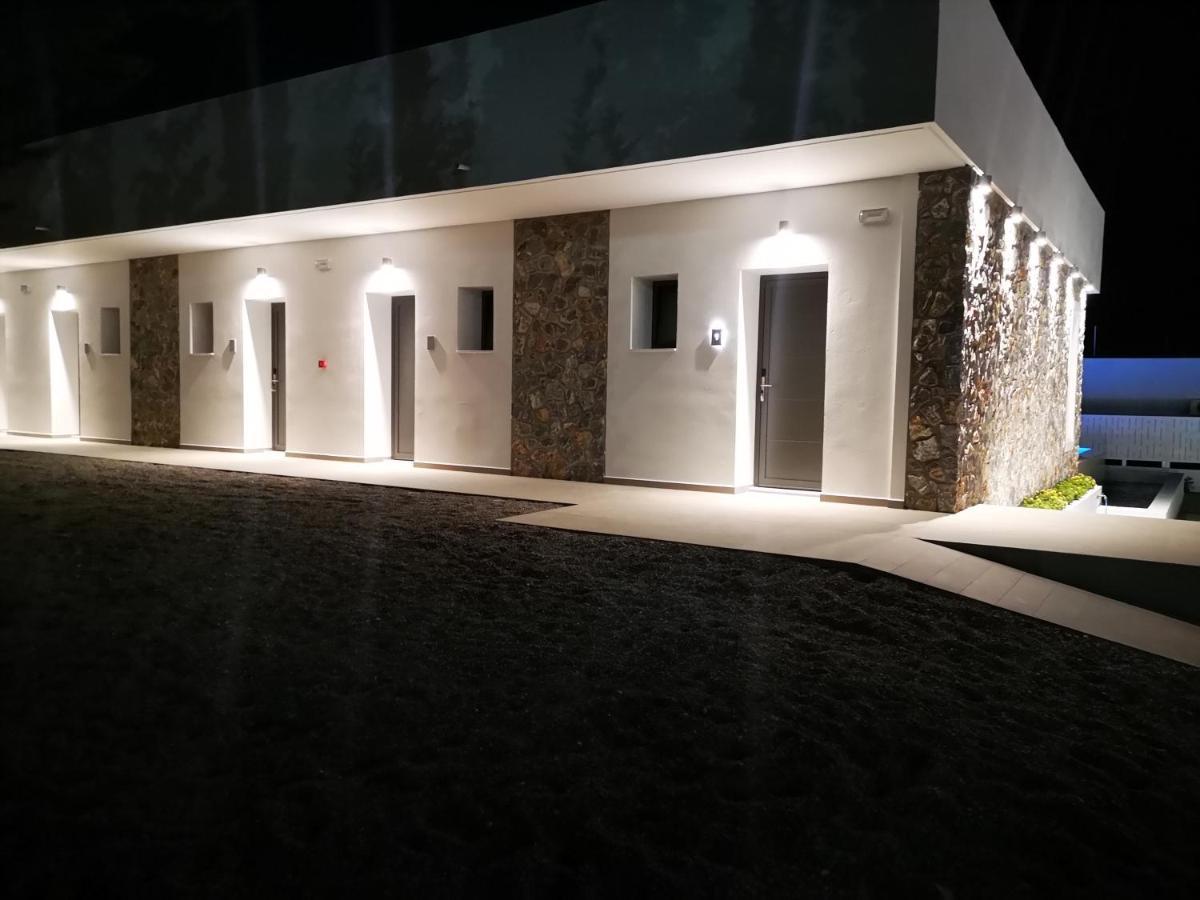 Zoes Hotel & Suites Faliraki Dış mekan fotoğraf