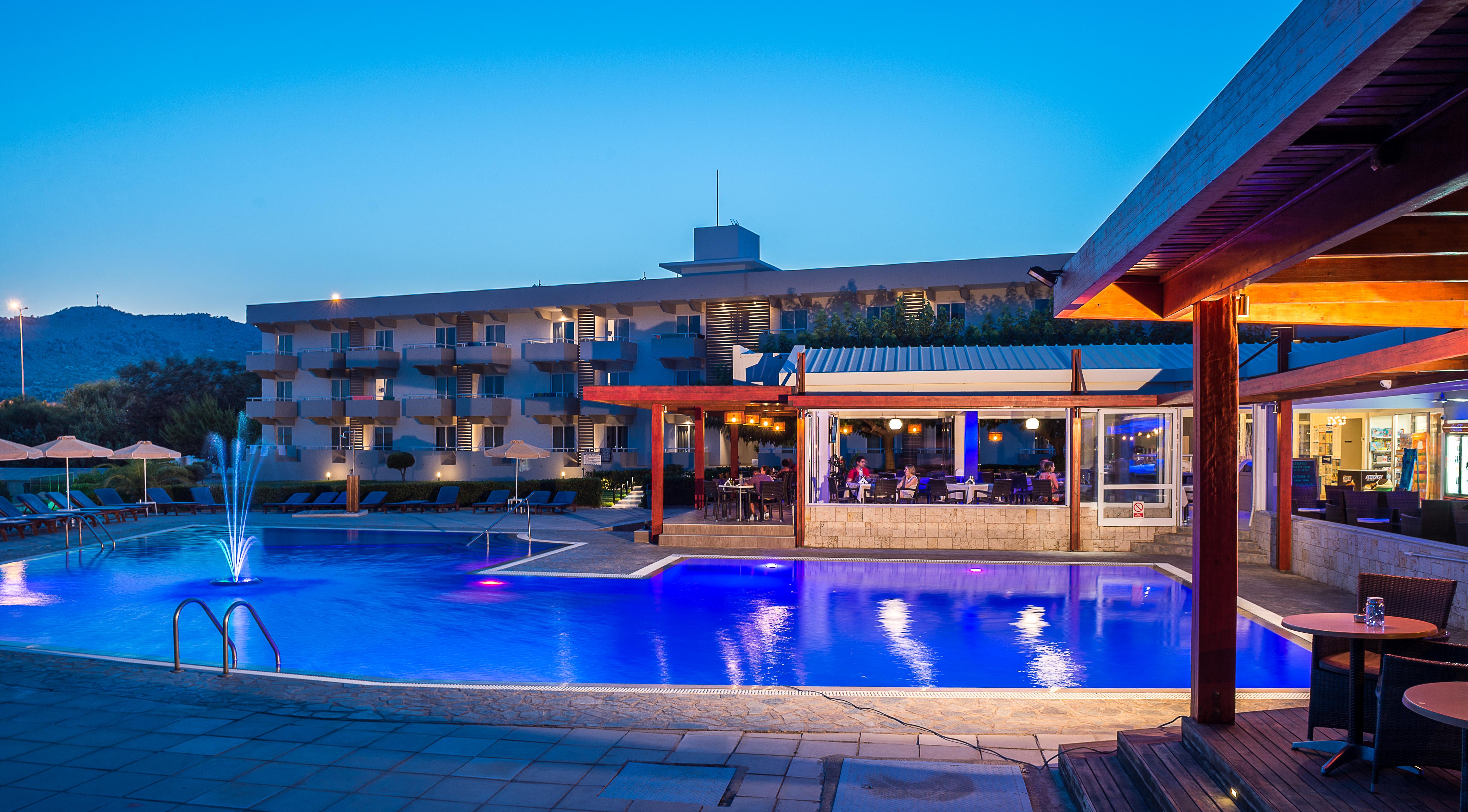 Zoes Hotel & Suites Faliraki Dış mekan fotoğraf