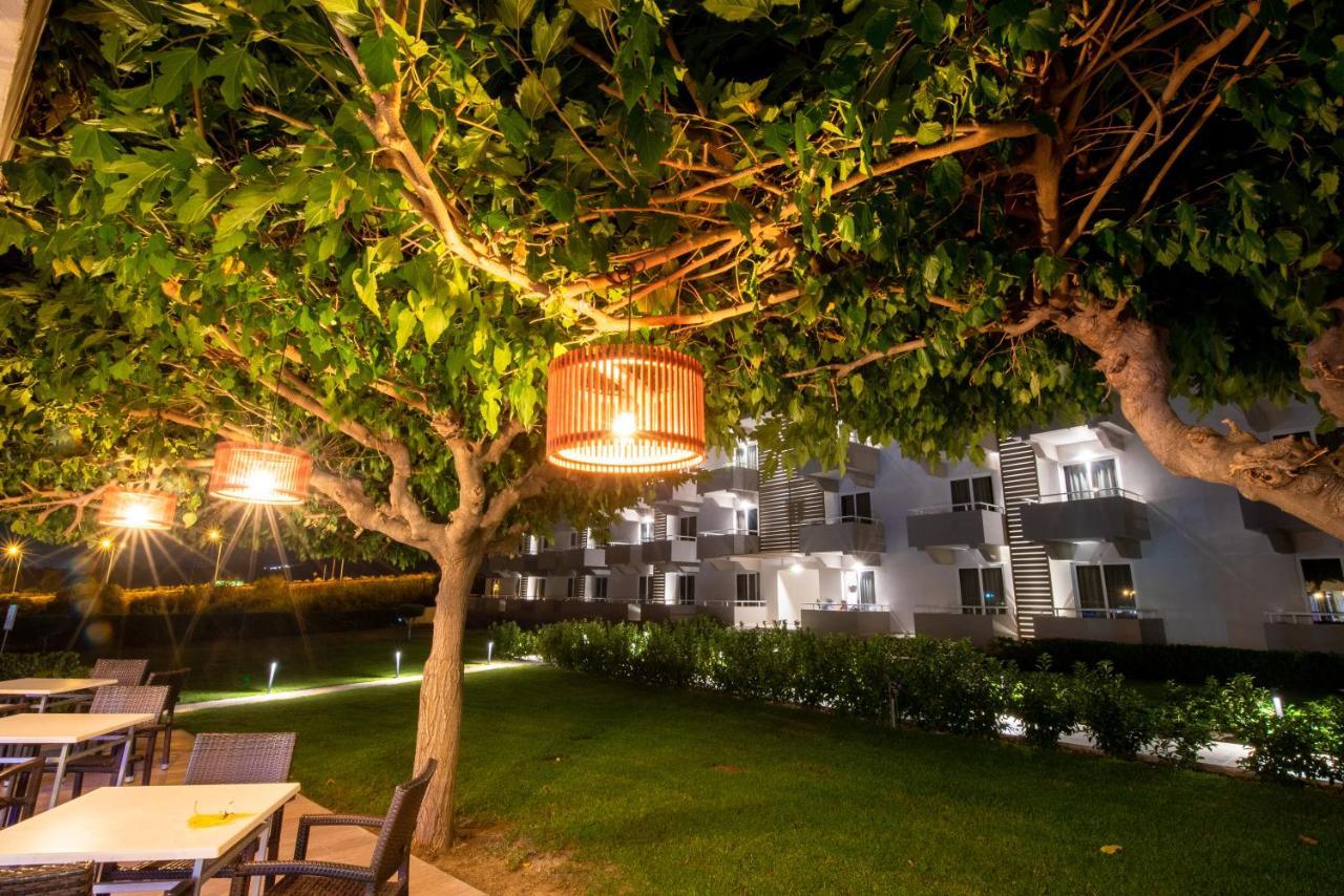 Zoes Hotel & Suites Faliraki Dış mekan fotoğraf