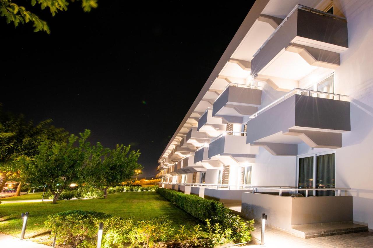 Zoes Hotel & Suites Faliraki Dış mekan fotoğraf